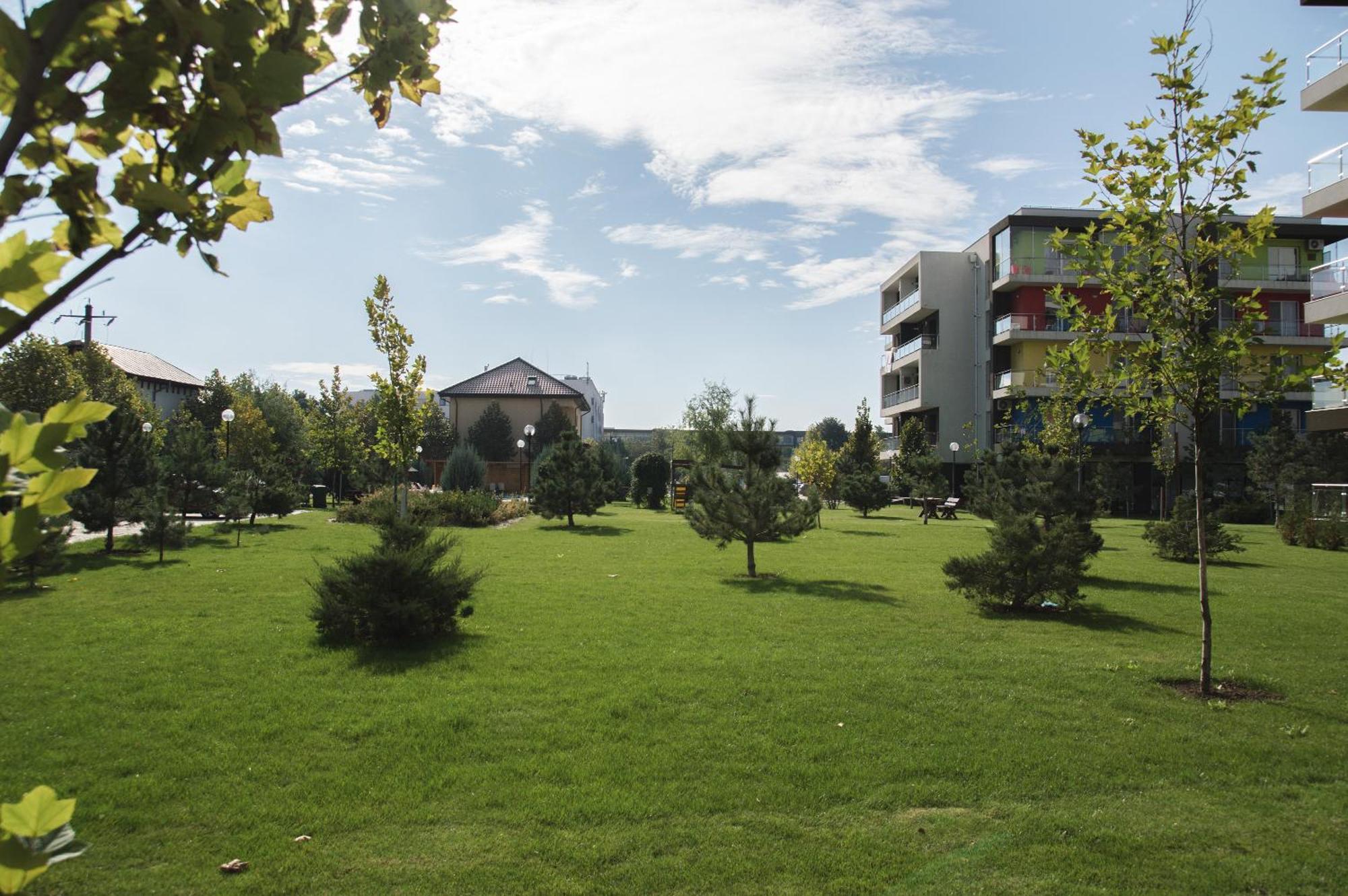 Airport Residence - 5 Mins From Airport Otopeni Exteriör bild