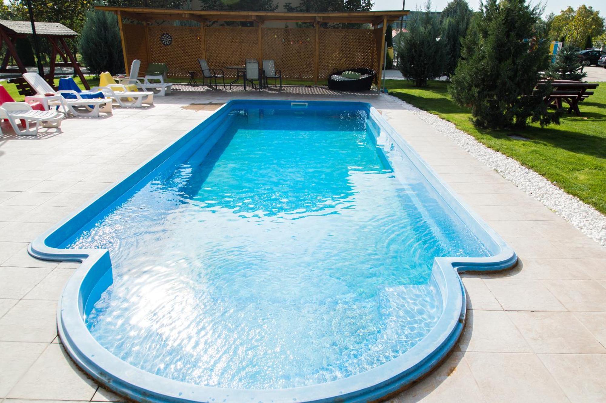 Airport Residence - 5 Mins From Airport Otopeni Exteriör bild